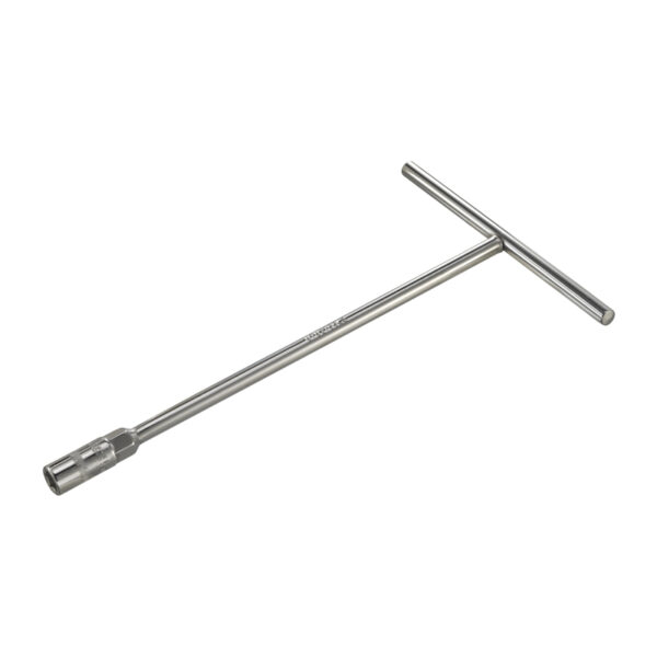 LLAVE T 8MM